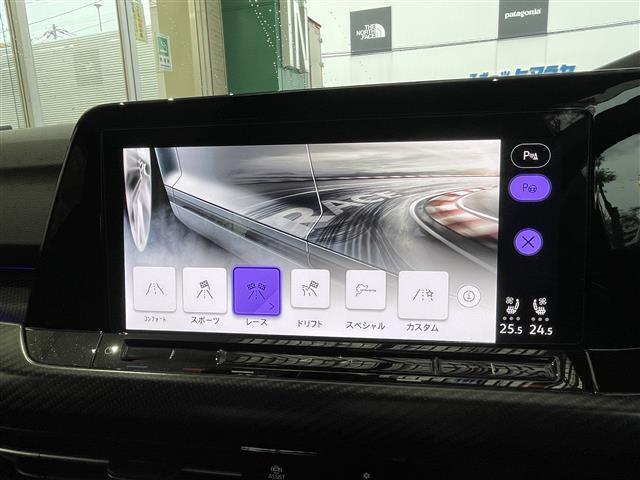 ゴルフＲ ２０イヤーズ　ワンオーナー／４ＷＤ／ターボ／黒革電動シート／シートヒータ／エアシート／ＡＣＣクルコン／ビルトインＥＴＣ／スマートキー／ＬＥＤヘッドライト／衝突軽減ブレーキ／純アクラポビッチマフラー（11枚目）