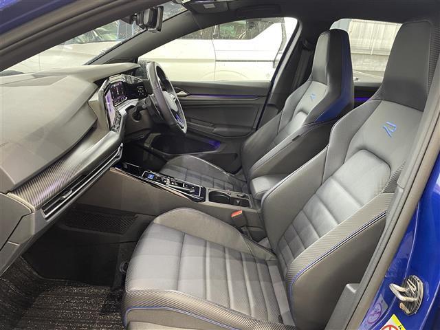 ゴルフＲ ２０イヤーズ　ワンオーナー／４ＷＤ／ターボ／黒革電動シート／シートヒータ／エアシート／ＡＣＣクルコン／ビルトインＥＴＣ／スマートキー／ＬＥＤヘッドライト／衝突軽減ブレーキ／純アクラポビッチマフラー（23枚目）