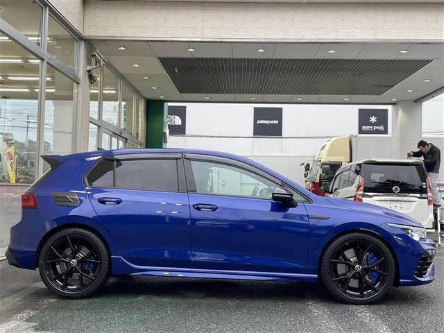 ゴルフＲ ２０イヤーズ　ワンオーナー／４ＷＤ／ターボ／黒革電動シート／シートヒータ／エアシート／ＡＣＣクルコン／ビルトインＥＴＣ／スマートキー／ＬＥＤヘッドライト／衝突軽減ブレーキ／純アクラポビッチマフラー（31枚目）