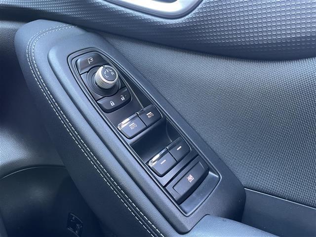 フォレスター ツーリング　ワンオーナー／純メモリナビ／フルセグＴＶ／サイド＆バックカメラ／ＤＩＡＴＯＮＥサウンド／ＡＣＣクルコン／ビルトインＥＴＣ／スマートキー／ＬＥＤヘッドライト／シートヒーター／衝突軽減ブレーキ／ＳＲＨ（16枚目）