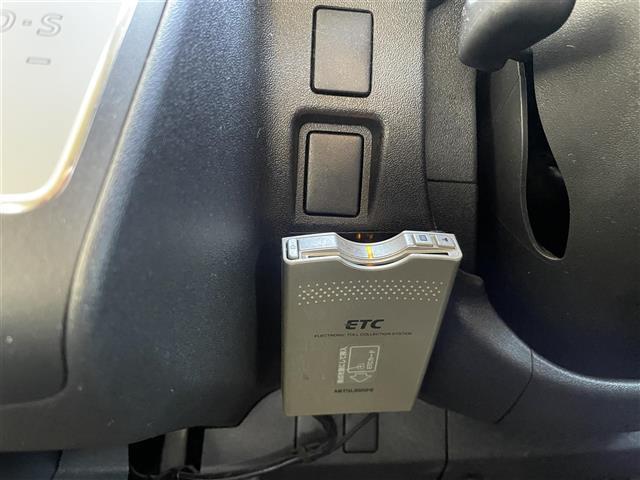 ハイエースバン ロングDX ワンオーナー/純正メモリナビTV/ETC/キーレス(10枚目)