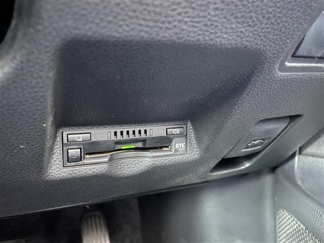 ヤリスクロス X ワンオーナー/純ディスプレイオーディオ/バックカメラ/ACCクルコン/ビルトインETC/スマートキー/LEDヘッドライト/PCS/LTA/PKSB/RSA/クリアランスソナー(12枚目)