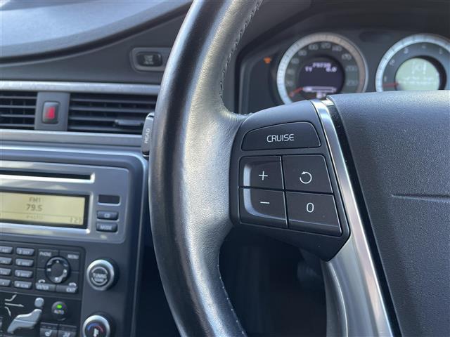 XC70 T6 SE AWD 社外HDDナビ/バックカメラ/黒レザーシート/シートヒータ/エアシート/クルコン/ETC/キセノン(11枚目)