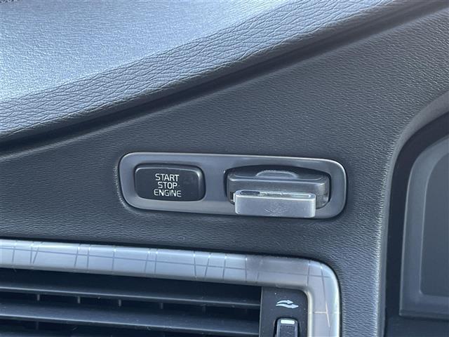 XC70 T6 SE AWD 社外HDDナビ/バックカメラ/黒レザーシート/シートヒータ/エアシート/クルコン/ETC/キセノン(16枚目)