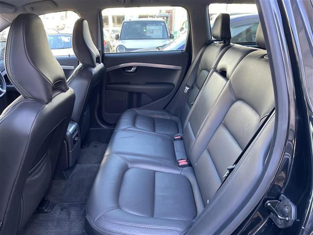 XC70 T6 SE AWD 社外HDDナビ/バックカメラ/黒レザーシート/シートヒータ/エアシート/クルコン/ETC/キセノン(24枚目)