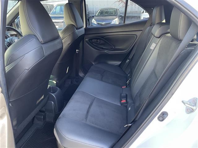 ヤリスクロス ハイブリッド GRスポーツ ワンオーナー/純ディスプレイオーディオ/フルセグTV/バックカメラ/ACCクルコン/ビルトインETC/スマートキー/LEDヘッドライト/前後ドラレコ/PCS/LTA/PKSB/RSA(22枚目)