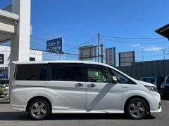 安心の全車保証付き！（※部分保証、国産車は納車後３ヶ月、輸入車は納車後１ヶ月の保証期間となります）。その他長期保証（有償）もご用意しております！※長期保証を付帯できる車両には条件がございます。 7