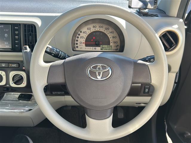 パッソ プラスハナ Cパッケージ 社外SDナビ フルセグテレビ Bluetooth バックカメラ アイドリングストップ スマートキー ドアバイザー LEDヘッドライト ドライブレコーダー ビルトインETC(14枚目)