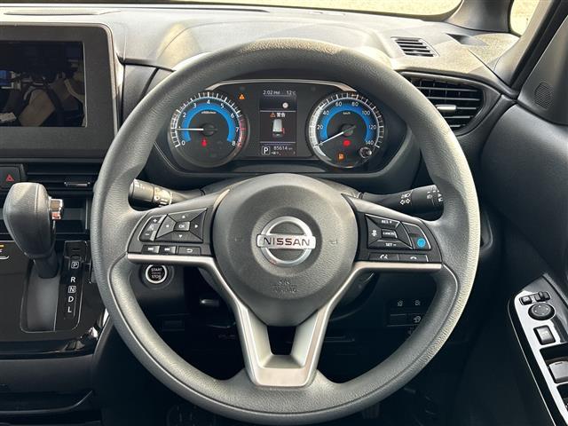 ルークス ハイウェイスター　Ｘ　プロパイロットエディション　４ＷＤ　プロパイロット　全方位カメラ　スマートキー　シートヒータ　ＬＥＤヘッドライト　両側パワースライドドア　Ｗエアバッグ　純正アルミホイール　純正フロアマット　前後コーナーセンサー　横滑り防止装置（5枚目）