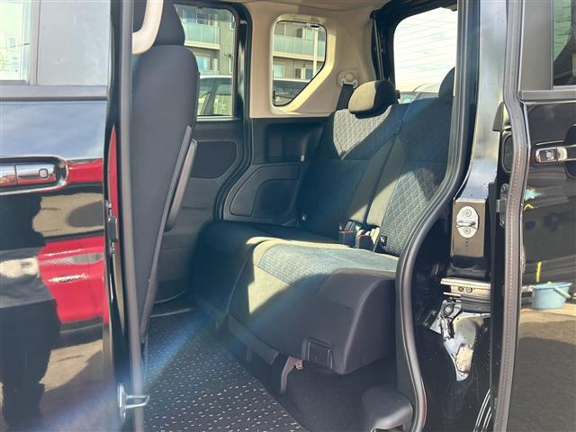 ルークス ハイウェイスター　Ｘ　プロパイロットエディション　４ＷＤ　プロパイロット　全方位カメラ　スマートキー　シートヒータ　ＬＥＤヘッドライト　両側パワースライドドア　Ｗエアバッグ　純正アルミホイール　純正フロアマット　前後コーナーセンサー　横滑り防止装置（17枚目）