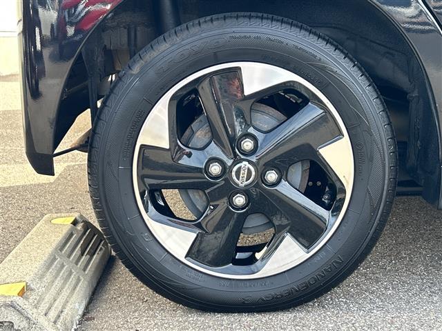 ルークス ハイウェイスター　Ｘ　プロパイロットエディション　４ＷＤ　プロパイロット　全方位カメラ　スマートキー　シートヒータ　ＬＥＤヘッドライト　両側パワースライドドア　Ｗエアバッグ　純正アルミホイール　純正フロアマット　前後コーナーセンサー　横滑り防止装置（38枚目）