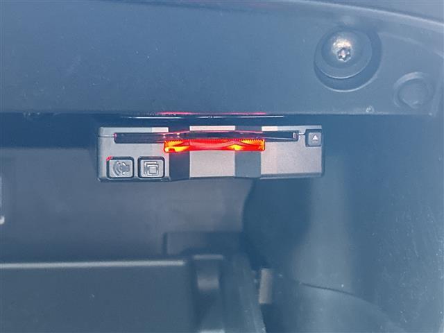 エクストレイル ２０Ｘ　ワンオーナー　４ＷＤ　アイドリングストップ　Ｂｌｕｅｔｏｏｔｈ　フルセグＴＶ　ＥＴＣ　バックカメラ　前後コーナーセンサー　社外レーダー　前後ドライブレコーダー　全席シートヒーター　２０インチ社外アルミ（5枚目）