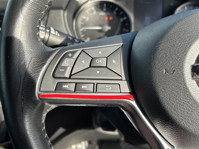 エクストレイル ２０Ｘ　ワンオーナー　４ＷＤ　アイドリングストップ　Ｂｌｕｅｔｏｏｔｈ　フルセグＴＶ　ＥＴＣ　バックカメラ　前後コーナーセンサー　社外レーダー　前後ドライブレコーダー　全席シートヒーター　２０インチ社外アルミ（15枚目）