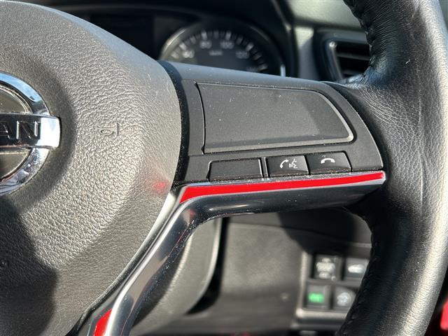 エクストレイル ２０Ｘ　ワンオーナー　４ＷＤ　アイドリングストップ　Ｂｌｕｅｔｏｏｔｈ　フルセグＴＶ　ＥＴＣ　バックカメラ　前後コーナーセンサー　社外レーダー　前後ドライブレコーダー　全席シートヒーター　２０インチ社外アルミ（16枚目）