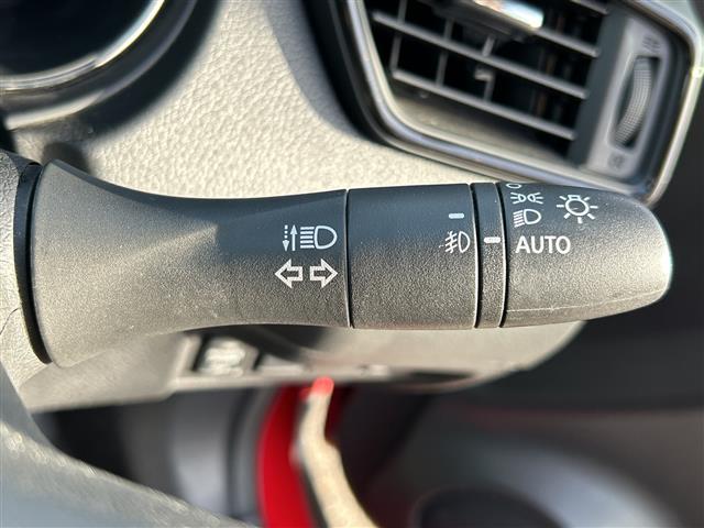 エクストレイル ２０Ｘ　ワンオーナー　４ＷＤ　アイドリングストップ　Ｂｌｕｅｔｏｏｔｈ　フルセグＴＶ　ＥＴＣ　バックカメラ　前後コーナーセンサー　社外レーダー　前後ドライブレコーダー　全席シートヒーター　２０インチ社外アルミ（17枚目）