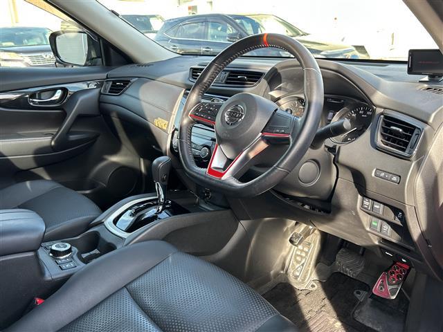 エクストレイル ２０Ｘ　ワンオーナー　４ＷＤ　アイドリングストップ　Ｂｌｕｅｔｏｏｔｈ　フルセグＴＶ　ＥＴＣ　バックカメラ　前後コーナーセンサー　社外レーダー　前後ドライブレコーダー　全席シートヒーター　２０インチ社外アルミ（18枚目）