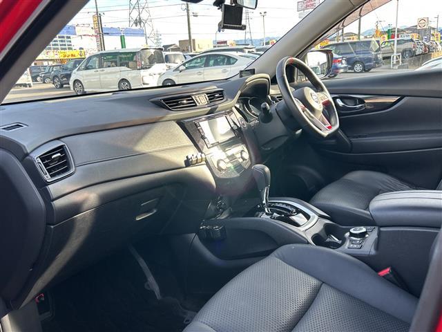 エクストレイル ２０Ｘ　ワンオーナー　４ＷＤ　アイドリングストップ　Ｂｌｕｅｔｏｏｔｈ　フルセグＴＶ　ＥＴＣ　バックカメラ　前後コーナーセンサー　社外レーダー　前後ドライブレコーダー　全席シートヒーター　２０インチ社外アルミ（24枚目）