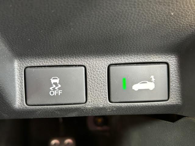 店頭販売もしておりますので、先に在庫が無くなってしまうこともございます。気になる車はまずはお問い合わせください!