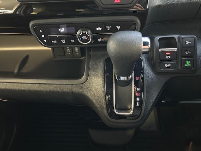 N-BOXカスタム L(7枚目)