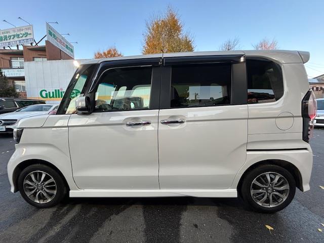 N-BOXカスタム L(30枚目)