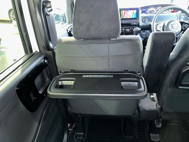 N-BOXカスタム L(38枚目)
