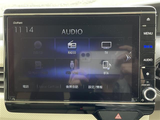Ｎ－ＢＯＸ Ｇ・Ｌターボホンダセンシング　純正ナビ　フルセグＴＶ　レーンキープアシスト　ディスタンススイッチ　横滑り防止装置　プリクラッシュセーフティ　アイドリングストップ　ＥＴＣ　純正フロアマット　前席シートヒーター　両側パワースライドドア（18枚目）