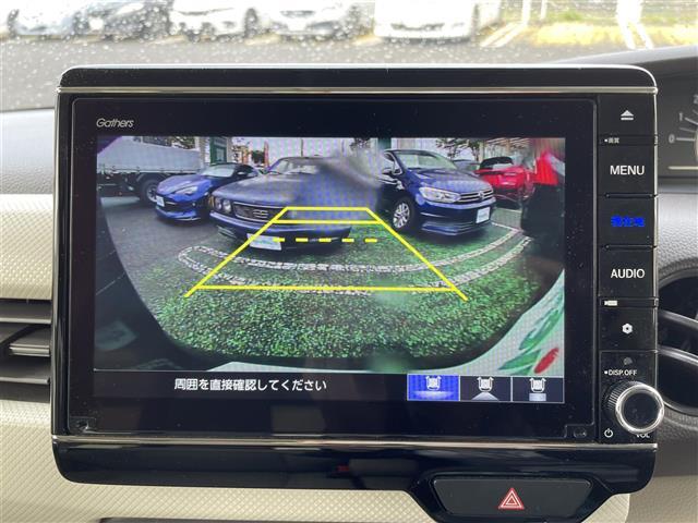 Ｎ－ＢＯＸ Ｇ・Ｌターボホンダセンシング　純正ナビ　フルセグＴＶ　レーンキープアシスト　ディスタンススイッチ　横滑り防止装置　プリクラッシュセーフティ　アイドリングストップ　ＥＴＣ　純正フロアマット　前席シートヒーター　両側パワースライドドア（21枚目）