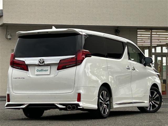 アルファード ２．５Ｓ　Ｃパッケージ　純正ナビ　デジタルインナーミラー　フリップダウンモニター　モデリスタ（フロント）　レーダークルコン　オートハイビーム　ＰＣＳ　ＬＫＡ　横滑り防止装置　シートヒーター　ハンドルヒーター　ＥＴＣ（6枚目）