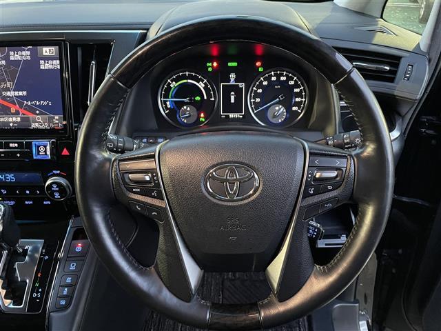 ヴェルファイアハイブリッド ZR Gエディション レーダークルーズコントロール 後席フリップダウン式モニター モデリスタエアロ テレビユーティリティー 純正スタートスターター コーナーセンサー アルパインナビ パワーシート 3列シート レザーシート(12枚目)