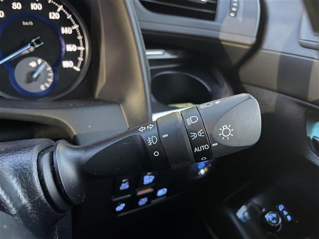 ヴェルファイアハイブリッド ZR Gエディション レーダークルーズコントロール 後席フリップダウン式モニター モデリスタエアロ テレビユーティリティー 純正スタートスターター コーナーセンサー アルパインナビ パワーシート 3列シート レザーシート(14枚目)