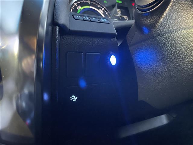 ヴェルファイアハイブリッド ZR Gエディション レーダークルーズコントロール 後席フリップダウン式モニター モデリスタエアロ テレビユーティリティー 純正スタートスターター コーナーセンサー アルパインナビ パワーシート 3列シート レザーシート(19枚目)