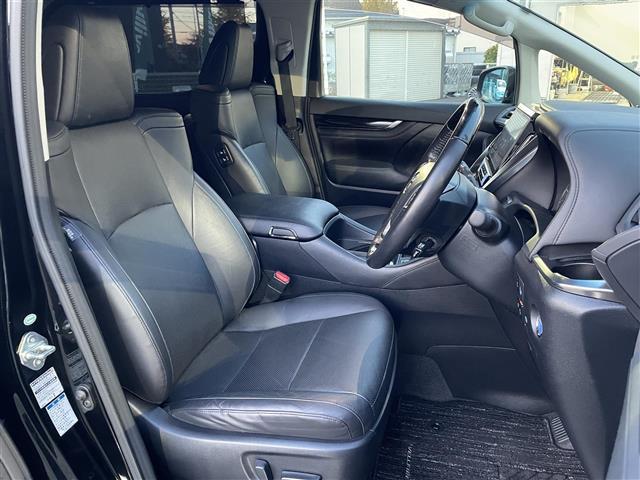 ヴェルファイアハイブリッド ZR Gエディション レーダークルーズコントロール 後席フリップダウン式モニター モデリスタエアロ テレビユーティリティー 純正スタートスターター コーナーセンサー アルパインナビ パワーシート 3列シート レザーシート(22枚目)