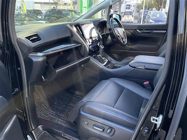 ヴェルファイアハイブリッド ZR Gエディション レーダークルーズコントロール 後席フリップダウン式モニター モデリスタエアロ テレビユーティリティー 純正スタートスターター コーナーセンサー アルパインナビ パワーシート 3列シート レザーシート(28枚目)