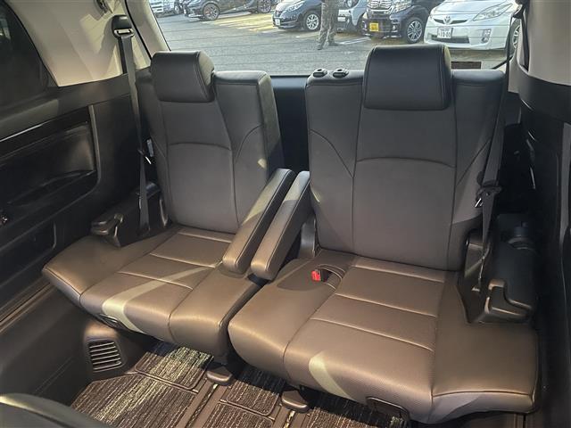 ヴェルファイアハイブリッド ZR Gエディション レーダークルーズコントロール 後席フリップダウン式モニター モデリスタエアロ テレビユーティリティー 純正スタートスターター コーナーセンサー アルパインナビ パワーシート 3列シート レザーシート(30枚目)