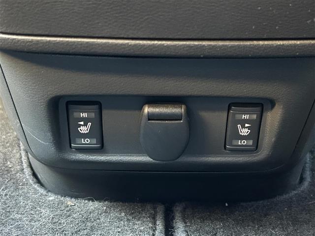 セレナ ｅ－パワー　ハイウェイスターＶ　純正ＳＤナビ（フルセグＴＶ、ＢＴ、ＡＭ、ＦＭ、ＳＤ、ＤＶＤ、ＣＤ、ブルーレイ）　フリップダウンモニター　日産プロパイロット　ビルトインＥＴＣ２．０　ドラレコ　全周囲カメラ　純正フロアマット　ＢＳＭ（33枚目）