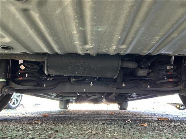 セレナ ｅ－パワー　ハイウェイスターＶ　純正ＳＤナビ（フルセグＴＶ、ＢＴ、ＡＭ、ＦＭ、ＳＤ、ＤＶＤ、ＣＤ、ブルーレイ）　フリップダウンモニター　日産プロパイロット　ビルトインＥＴＣ２．０　ドラレコ　全周囲カメラ　純正フロアマット　ＢＳＭ（37枚目）