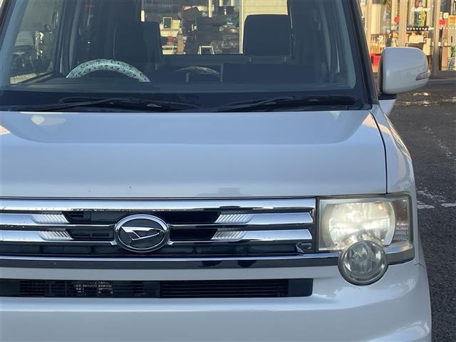 ムーヴコンテ カスタム　ＲＳ　純正ＨＤＤナビ　社外前方ドラレコ　バックカメラ　スペアキー×１　シートポジションスイッチ　Ｄ席パワーシート　社外アルミスタッドレスタイヤ　ドアバイザー（9枚目）