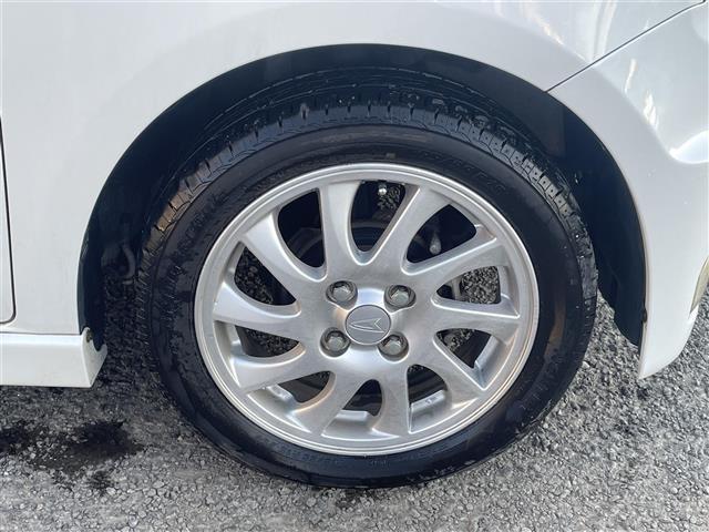 ムーヴコンテ カスタム　ＲＳ　純正ＨＤＤナビ　社外前方ドラレコ　バックカメラ　スペアキー×１　シートポジションスイッチ　Ｄ席パワーシート　社外アルミスタッドレスタイヤ　ドアバイザー（11枚目）