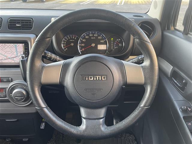 ムーヴコンテ カスタム　ＲＳ　純正ＨＤＤナビ　社外前方ドラレコ　バックカメラ　スペアキー×１　シートポジションスイッチ　Ｄ席パワーシート　社外アルミスタッドレスタイヤ　ドアバイザー（17枚目）