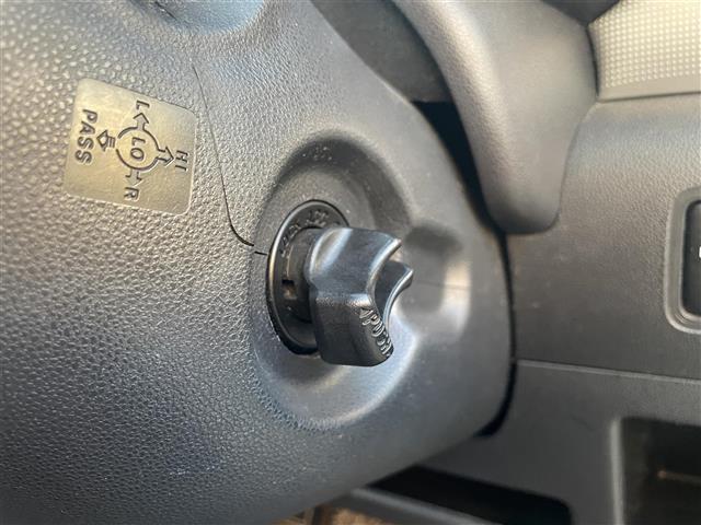 ムーヴコンテ カスタム　ＲＳ　純正ＨＤＤナビ　社外前方ドラレコ　バックカメラ　スペアキー×１　シートポジションスイッチ　Ｄ席パワーシート　社外アルミスタッドレスタイヤ　ドアバイザー（19枚目）