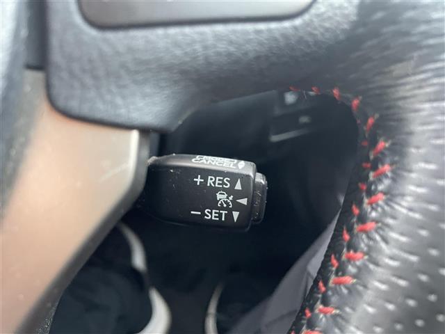 ＩＳ ＩＳ３００ｈ　Ｆスポーツ　１オーナー　純正ＳＤナビ（フルセグＴＶ、ラジオ、ブルーレイ、ＳＤ、ＢＴ）　前後ドラレコ　純正ＡＷ　スペアキー　ビルトインＥＴＣ　追従型クルコン　純正フロアマット　追従型クルコン　ワイパーデアイサー（16枚目）