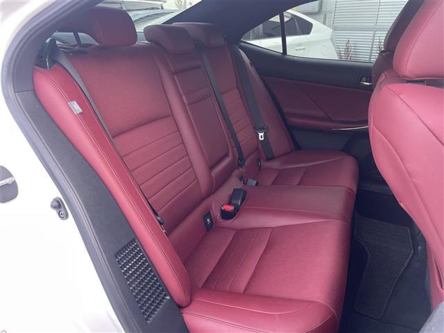 ＩＳ ＩＳ３００ｈ　Ｆスポーツ　１オーナー　純正ＳＤナビ（フルセグＴＶ、ラジオ、ブルーレイ、ＳＤ、ＢＴ）　前後ドラレコ　純正ＡＷ　スペアキー　ビルトインＥＴＣ　追従型クルコン　純正フロアマット　追従型クルコン　ワイパーデアイサー（28枚目）