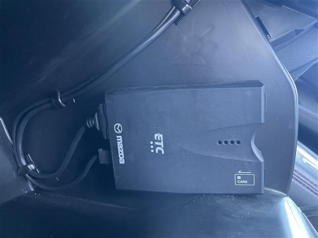 ＣＸ－５ ２５Ｓ　ブラックトーンエディション　１オーナー　ハーフレザーシート　夏冬タイヤ（31枚目）