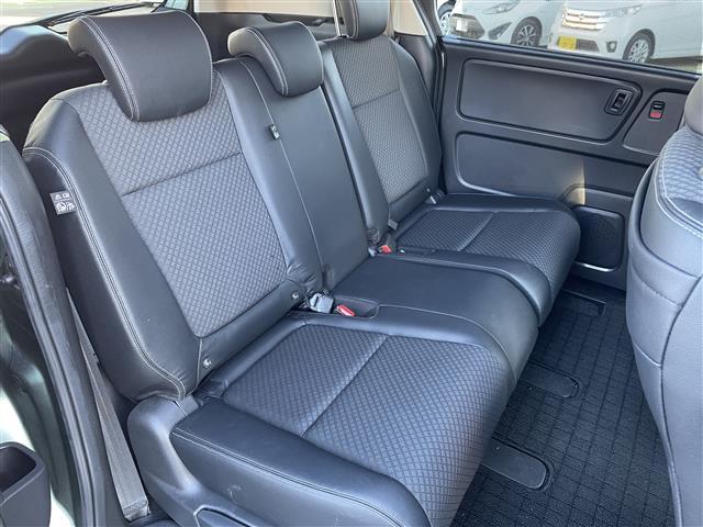 フリード+ G・ホンダセンシング 純正ナビ HondaSENSING CD/DVD/FM/AM/Bluetooth/USB レーンキープアシスト 横滑り防止装置 プリクラッシュセーフティ 前席シートヒーター 後席サンシェード有 ETC(27枚目)