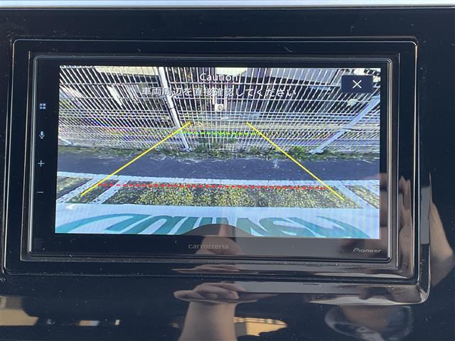 ステップワゴンスパーダ スパーダ・クールスピリット　ホンダセンシング　ワンオーナー　社外ディスプレイオーディオ６．８インチ　純正ドアバイザー　ＡＭ／ＦＭ／Ｂｌｕｅｔｏｏｔｈ／ＵＳＢ／ＡＵＸ　クルーズコントロール　レーンキープアシスト　プリクラッシュセーフティ（16枚目）