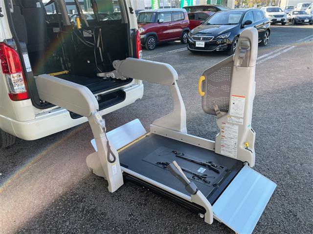 ハイエースバン ロングDX DX車いす仕様車Bタイプ(6枚目)
