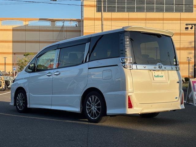 ヴォクシー ハイブリッドZS 煌II ALPINE10intナビ・フルセグテレビ・衝突軽減ブレーキ・バックカメラ・両側パワースライドドア・コーナーセンサー前後・ドライブレコーダー前後・前席シートヒーター・クルーズコントロール・(38枚目)