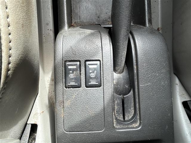 エクストレイル Stt 社外ナビ 黒革 HID シートヒーター(28枚目)