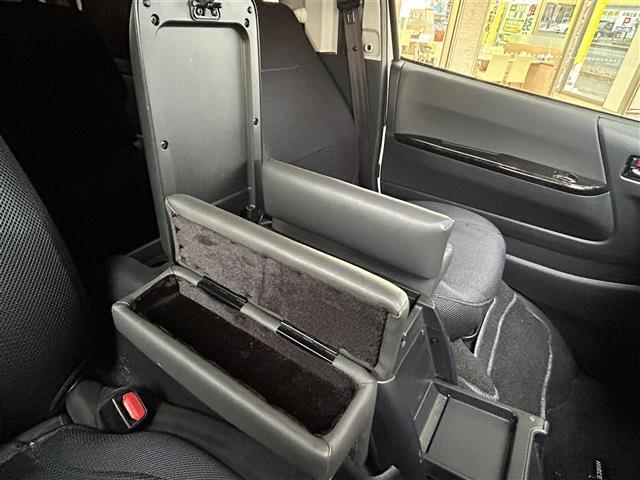 ハイエースバン スーパーGL ダークプライム 禁煙 社外ナビ 両側自動 LED ETC スマキー(39枚目)
