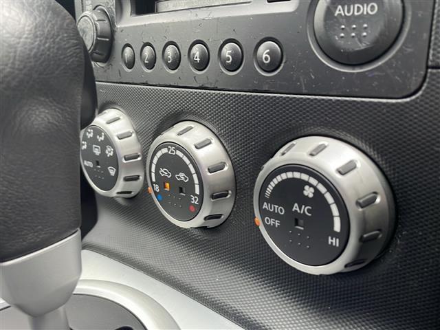 フェアレディZ バージョンT ナビゲーション フルセグテレビ CD&DVD バックカメラ キーレス 革シート BOSEサラウンド ETC キセノンヘッドライト 保証書 取扱説明書 整備手帳(9枚目)